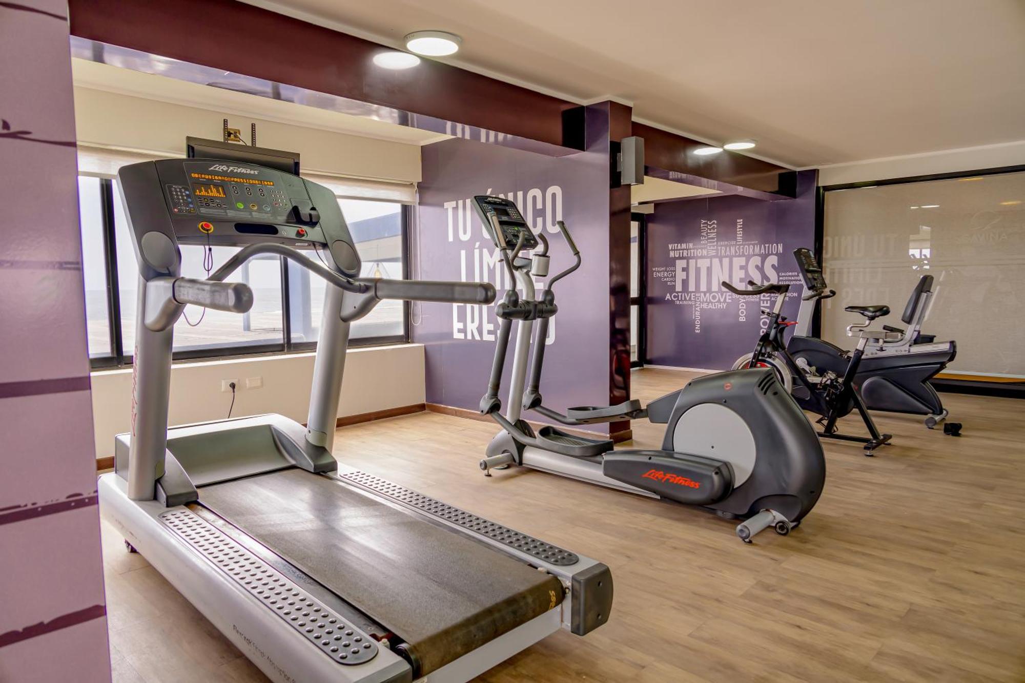 Hotel Gavina Costa Mar イキケ エクステリア 写真 The gym at the hotel