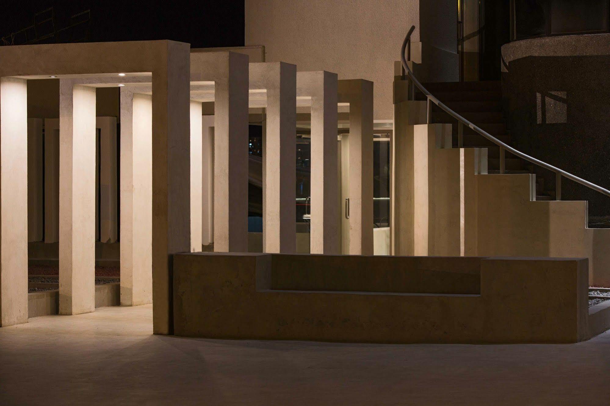 Hotel Gavina Costa Mar イキケ エクステリア 写真 The main entrance of the National Museum of Scotland